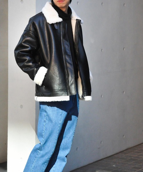 NILWAY（ニルウェイ）の「ヘビーPUレザー裏ボアムートンボンバージャケット / ビッグバルーンシルエット（ブルゾン・メンズ・ブラック×ブラック/ブラック×ホワイト・MEDIUM/LARGE）」の18枚目の写真