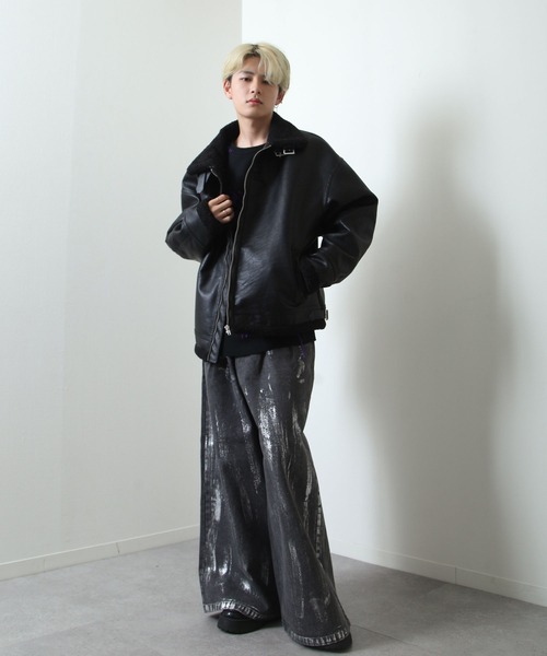 NILWAY（ニルウェイ）の「ヘビーPUレザー裏ボアムートンボンバージャケット / ビッグバルーンシルエット（ブルゾン・メンズ・ブラック×ブラック/ブラック×ホワイト・MEDIUM/LARGE）」の4枚目の写真