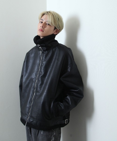 NILWAY（ニルウェイ）の「ヘビーPUレザー裏ボアムートンボンバージャケット / ビッグバルーンシルエット（ブルゾン・メンズ・ブラック×ブラック/ブラック×ホワイト・MEDIUM/LARGE）」の12枚目の写真