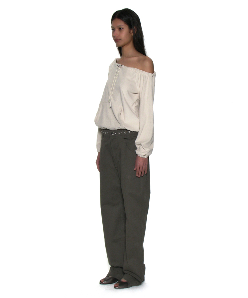 PARTIMENTO WOMEN(パルティメントウィメン)の「テリードローストリングオフショルダートップ_アイボリー(Tシャツ/カットソー・レディース・その他・MEDIUM/SMALL)」の3枚目の写真