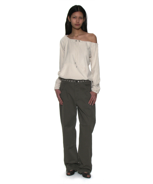 PARTIMENTO WOMEN(パルティメントウィメン)の「テリードローストリングオフショルダートップ_アイボリー(Tシャツ/カットソー・レディース・その他・MEDIUM/SMALL)」の5枚目の写真
