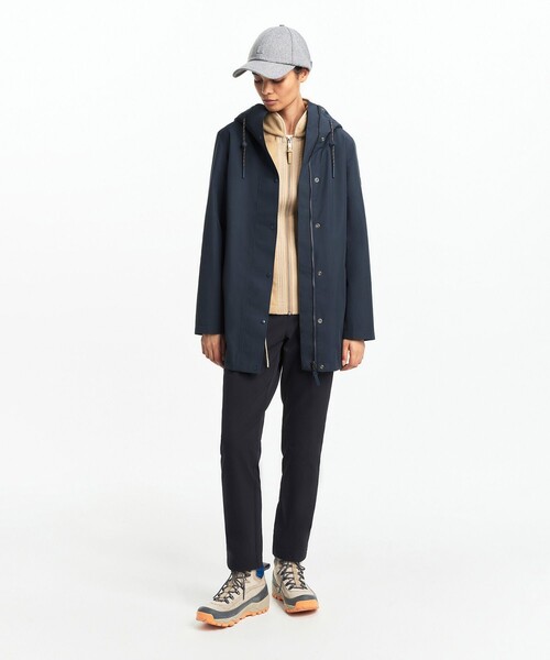AIGLE(エーグル)の「GORE-TEX ゴアテックス 防水 防風 透湿 ミドル丈ジャケット(マウンテンパーカー・レディース・カーキ/ダークネイビー・40/38/36)」の5枚目の写真