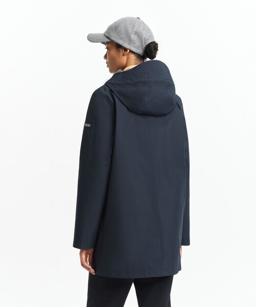 AIGLE(エーグル)の「GORE-TEX ゴアテックス 防水 防風 透湿 ミドル丈ジャケット(マウンテンパーカー・レディース・カーキ/ダークネイビー・40/38/36)」の8枚目の写真