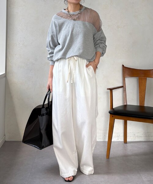 DouDou（ドゥドゥ）の「【WEB限定】シアー切替カットソー（Tシャツ/カットソー・レディース・ブラック/ブラウン/オフホワイト/グレー・FREE）」の19枚目の写真