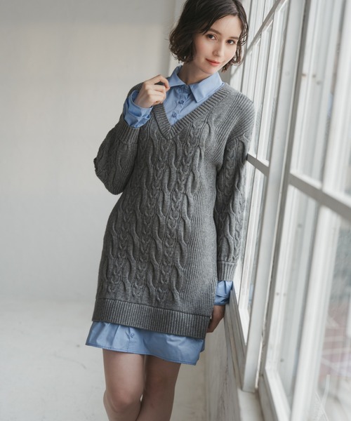 31 Sons de mode（トランテアン　ソン　ドゥ　モード）の「2025秋冬新作 シャツレイヤードケーブルワンピース（ワンピース・レディース・グレー/オフホワイト/キャメル・ﾌﾘ-）」の8枚目の写真