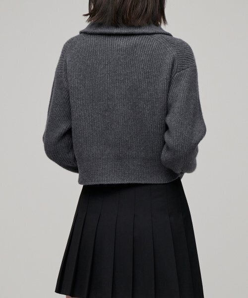 MUSINSA STANDARD WOMAN（ムシンサスタンダードウーマン）の「ウィメンズラムウールリブニットハーフジップ[ミディアムグレー]（ニット/セーター・レディース・その他・SMALL/X-SMALL/LARGE/MEDIUM）」の2枚目の写真
