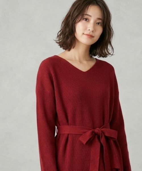 a lot of love(ア ロット オブ ラブ)の「リボンベルト アシンメトリーVネックニット(ニット/セーター・レディース・ブラック/レッド/ブラウン・FREE)」の3枚目の写真