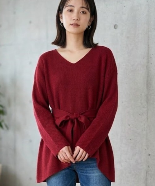a lot of love(ア ロット オブ ラブ)の「リボンベルト アシンメトリーVネックニット(ニット/セーター・レディース・ブラック/レッド/ブラウン・FREE)」の7枚目の写真