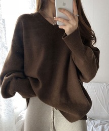 Vネックドロップショルダーニット