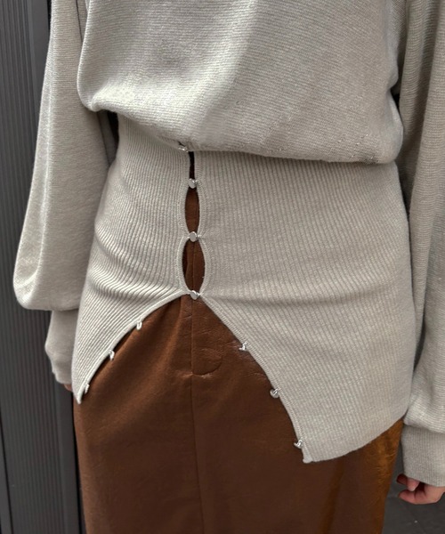 &g'aime(アンジェム)の「【&g'aime 】 ウエストボタンチュニック Waist-Buttoned Tunic(ニット/セーター・レディース・ブラック/アイボリー/チャコールグレー・FREE)」の11枚目の写真