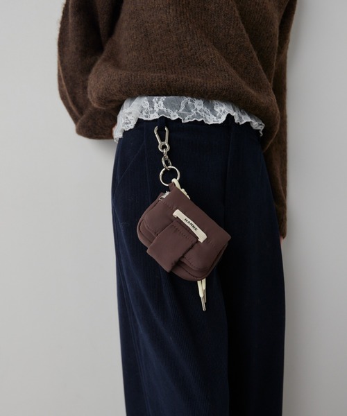 HANNE（アン）の「コンパクトポーチチャーム（ポーチ・レディース・ブラウン/ブラック・FREE）」の5枚目の写真