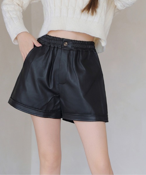 FINEnough(ファインナフ)の「合皮ショートパンツ(その他パンツ・レディース・ブラック/ブラウン・L/M/S)」の11枚目の写真