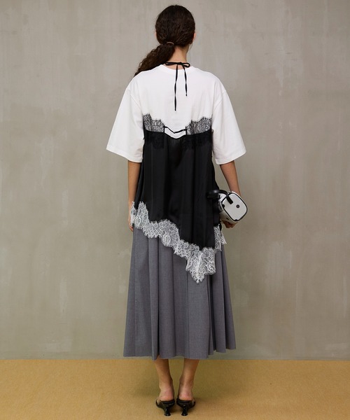 MAISON SPECIAL（メゾンスペシャル）の「【PRE-ORDER】Lace Docking Layered TEE/レースドッキングレイヤードTEE（Tシャツ/カットソー・レディース・ホワイト/チャコールグレー/マルチ・FREE）」の7枚目の写真
