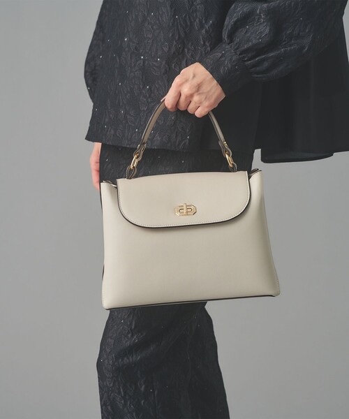 UNITED ARROWS（ユナイテッドアローズ）の「ダブルフェイス ワンハンドル バッグ（ハンドバッグ・レディース・ブラック/ベージュ・FREE）」の3枚目の写真