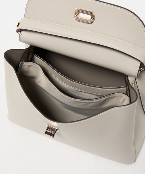 UNITED ARROWS（ユナイテッドアローズ）の「ダブルフェイス ワンハンドル バッグ（ハンドバッグ・レディース・ブラック/ベージュ・FREE）」の22枚目の写真