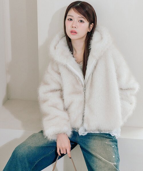 OLIVE des OLIVE(オリーブデオリーブ)の「ファーフードブルゾン(ブルゾン・レディース・その他1/アイボリー・FREE)」の20枚目の写真