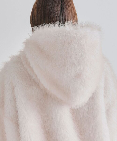 OLIVE des OLIVE(オリーブデオリーブ)の「ファーフードブルゾン(ブルゾン・レディース・その他1/アイボリー・FREE)」の4枚目の写真