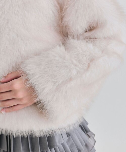 OLIVE des OLIVE(オリーブデオリーブ)の「ファーフードブルゾン(ブルゾン・レディース・その他1/アイボリー・FREE)」の7枚目の写真