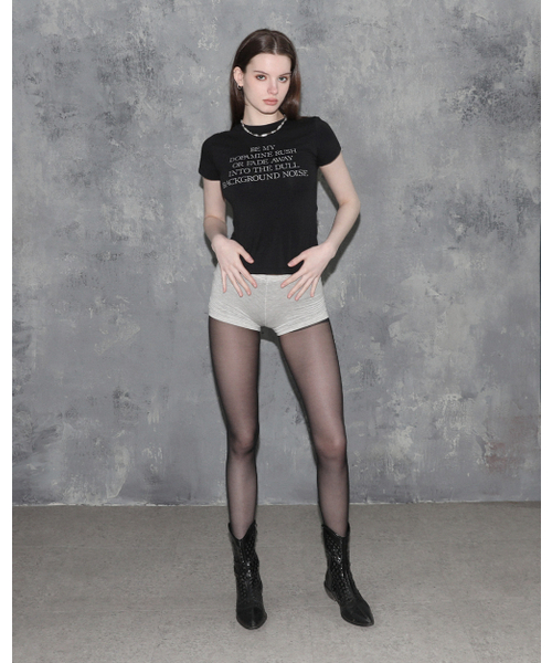 MAGORENSEOUL（マゴレンソウル）の「DOPAMINE スリムフィットTシャツ ブラック（Tシャツ/カットソー・レディース・その他・FREE）」の4枚目の写真