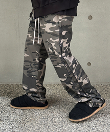 CLACO（クラコ）の「Cotton Side Zipper Pants (Snow Camo)（その他パンツ）」