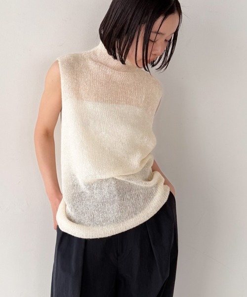 select MOCA by son(セレクトモカバイソン)の「ハイネックシアーノースリーブロングニット【by SON】(ニット/セーター・レディース・ブラウン/アイボリー/ブラック/グレー・FREE)」の9枚目の写真