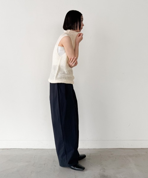 select MOCA by son(セレクトモカバイソン)の「ハイネックシアーノースリーブロングニット【by SON】(ニット/セーター・レディース・ブラウン/アイボリー/ブラック/グレー・FREE)」の11枚目の写真