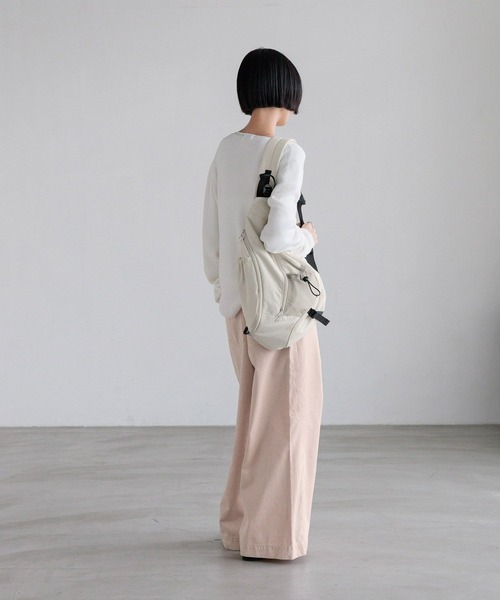 LOWRYS FARM（ローリーズファーム）の「ワンショルダーボディＢＡＧ　637743（ショルダーバッグ・レディース・ブラック/グレー・FREE）」の3枚目の写真