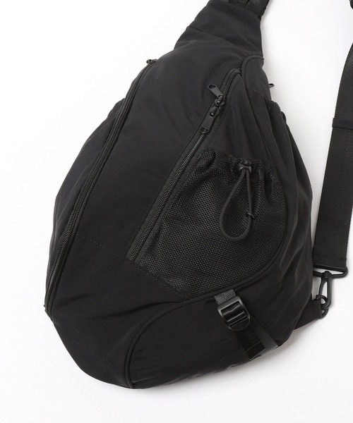 LOWRYS FARM（ローリーズファーム）の「ワンショルダーボディＢＡＧ　637743（ショルダーバッグ・レディース・ブラック/グレー・FREE）」の13枚目の写真