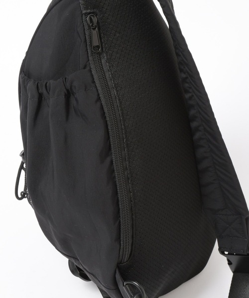 LOWRYS FARM（ローリーズファーム）の「ワンショルダーボディＢＡＧ　637743（ショルダーバッグ・レディース・ブラック/グレー・FREE）」の18枚目の写真