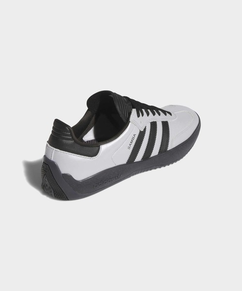 adidas(アディダス)の「プイグ サンバ / Puig Samba / アディダスオリジナルス adidas Originals(スニーカー・メンズ・シルバー・29.0cm/28.5cm/28.0cm/27.5cm/27.0cm/26.5cm/26.0cm/25.5cm/25.0cm/24.5cm/24.0cm/23.5cm/23.0cm/22.5cm)」の5枚目の写真