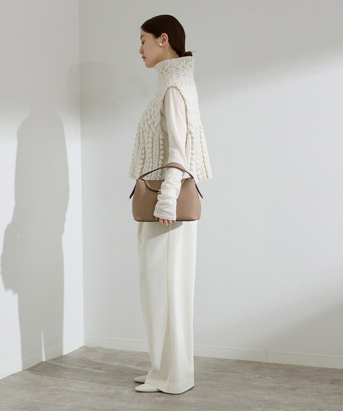 IENA（イエナ）の「《WEB・一部店舗限定カラーあり》PUNTI./プンティ MAGNOLIA HAND ハンドバッグ（ハンドバッグ・レディース・ベージュ/ブラウン/ブラック・FREE）」の9枚目の写真