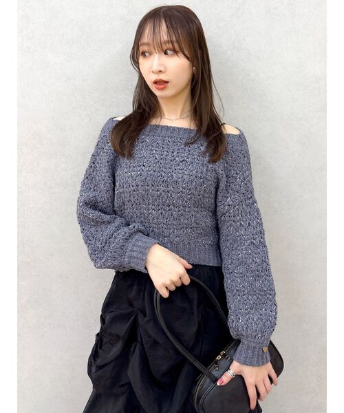 dazzlin（ダズリン）の「バックリボンリラクシーニット（ニット/セーター・レディース・ピンク/ベージュ/アイボリー/チャコールグレー・FREE）」の3枚目の写真