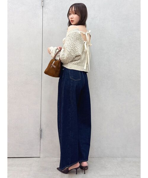 dazzlin（ダズリン）の「バックリボンリラクシーニット（ニット/セーター・レディース・ピンク/ベージュ/アイボリー/チャコールグレー・FREE）」の9枚目の写真