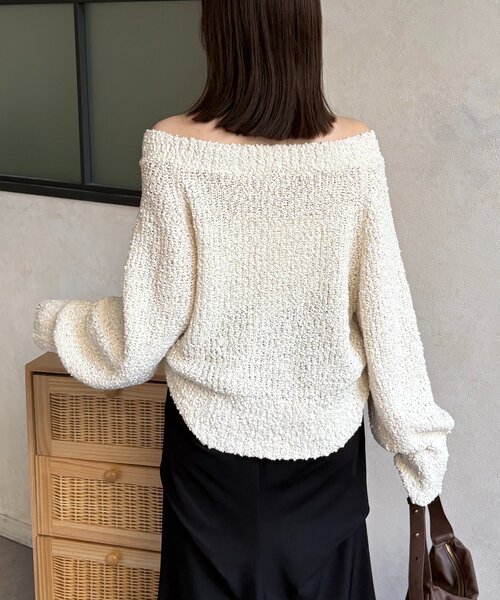 Thevon（ゼボン）の「ポコポコヤーンボートネックニット（ニット/セーター・レディース・アイボリー/ピンク/ブラック・FREE）」の6枚目の写真