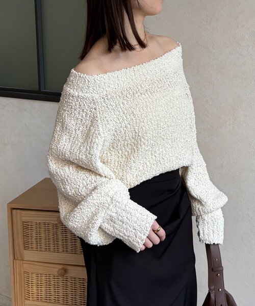 Thevon（ゼボン）の「ポコポコヤーンボートネックニット（ニット/セーター・レディース・アイボリー/ピンク/ブラック・FREE）」の7枚目の写真