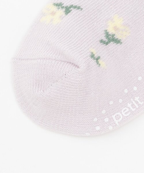petit main（プティマイン）の「花柄クルーソックス2P（ソックス/靴下・キッズ・オフホワイト/ラベンダー/チャコール・S(13-15cm)/M(16-18cm)/L(18-20cm)/11-13cm）」の8枚目の写真