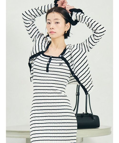 LAGUNAMOON(ラグナムーン)の「【FILA別注】ドライタッチバイカラーフリルデザインニットカーディガン(カーディガン/ボレロ・レディース・その他1/ベージュ/ブラック・FREE)」の6枚目の写真