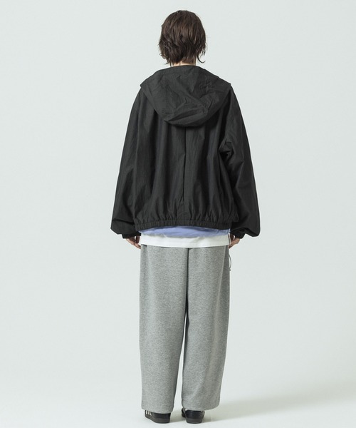 SLICK（スリック）の「【SLICK/スリック】N/C Micro Hooded Short Blouson/ナイロンコットン マイクロリップストップ フーデッドショートブルゾン（ブルゾン・メンズ・カーキ/ブラック・1/3/2）」の9枚目の写真