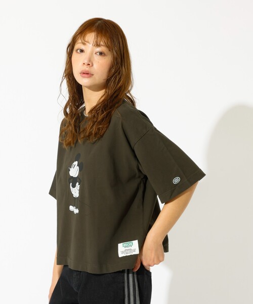 DISCUS(ディスカス)の「【DISCUS/ディスカス】DISCUS×Disneyコラボ Tシャツ/半袖/ディズニー/コラボ/クロップ丈/ユニセックス【WEB限定】(Tシャツ/カットソー・レディース・ブラック系その他2/ホワイト系その他3/ホワイト系その他/ブラック系その他3/ホワイト系その他2/ブラック系その他・フリー)」の10枚目の写真