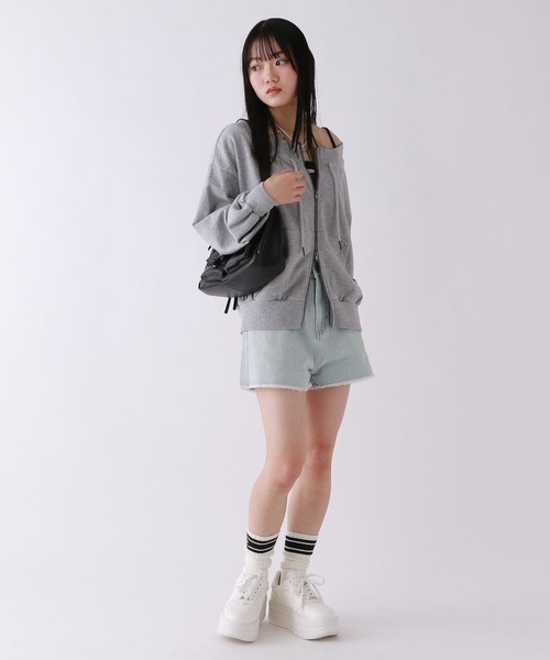 repipi armario（レピピ アルマリオ）の「ビジューデニムショートパンツ（デニムパンツ・キッズ・ブルー/ブラック・SMALL/MEDIUM/LARGE）」の7枚目の写真