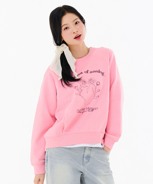 CHASECULT(チェイスカルト)の「レディース ラグラン グラフィック スウェットシャツ-FARG5163B0P(Tシャツ/カットソー・レディース・PINK・90/85)」の4枚目の写真