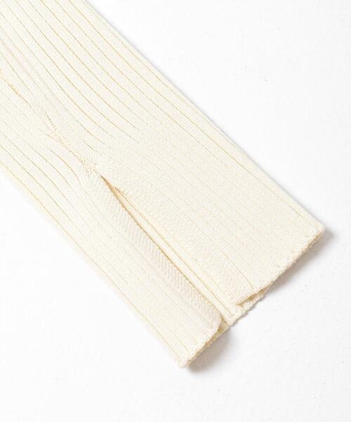 URBAN RESEARCH Sonny Label(アーバンリサーチサニーレーベル)の「『WEB限定』シルク混スクエアネックニット(ニット/セーター・レディース・グリーン系その他/ブラック/オフホワイト・FREE)」の12枚目の写真