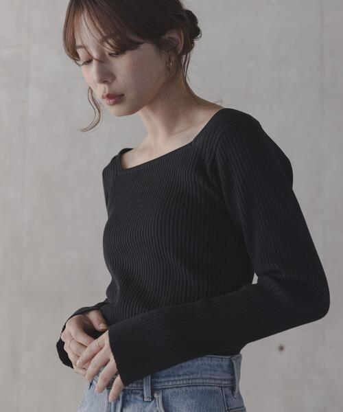 URBAN RESEARCH Sonny Label(アーバンリサーチサニーレーベル)の「『WEB限定』シルク混スクエアネックニット(ニット/セーター・レディース・グリーン系その他/ブラック/オフホワイト・FREE)」の14枚目の写真