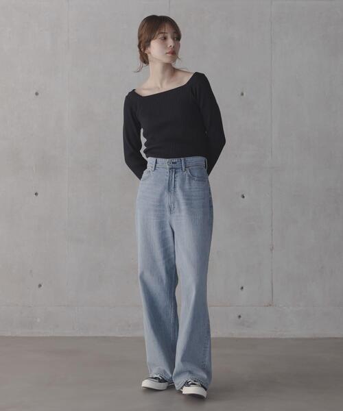 URBAN RESEARCH Sonny Label(アーバンリサーチサニーレーベル)の「『WEB限定』シルク混スクエアネックニット(ニット/セーター・レディース・グリーン系その他/ブラック/オフホワイト・FREE)」の18枚目の写真