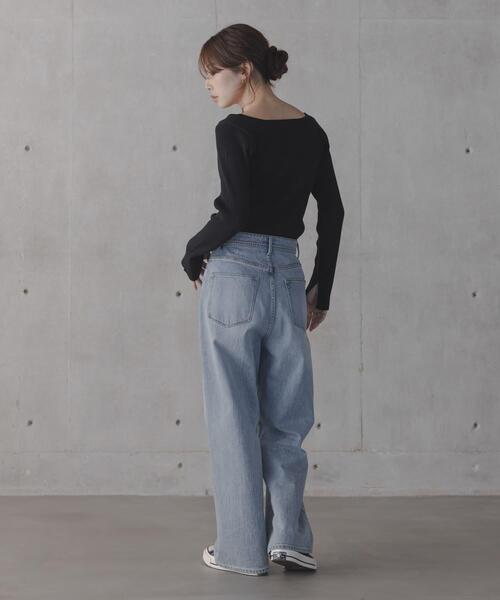 URBAN RESEARCH Sonny Label(アーバンリサーチサニーレーベル)の「『WEB限定』シルク混スクエアネックニット(ニット/セーター・レディース・グリーン系その他/ブラック/オフホワイト・FREE)」の19枚目の写真
