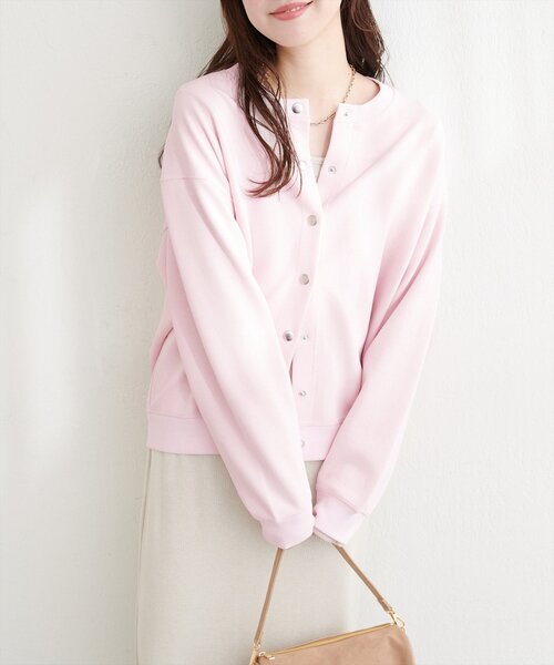 natural couture(ナチュラルクチュール)の「ダブルフェイスカットカーディガン(カーディガン/ボレロ・レディース・ピンク/ブラック/サックスブルー/ベージュ/オフホワイト・FREE)」の5枚目の写真