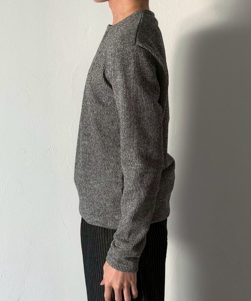 Chikashitsu +(チカシツプラス)の「【Chikashitsu +】zip neck long sleeve knit / 【チカシツプラス】ジップネック長袖ニット(ニット/セーター・メンズ・ブラウン/グレー/チャコール・ONE SIZE)」の6枚目の写真
