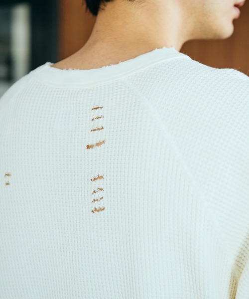 C.E.L.STORE(セルストア)の「I LOVE LA / アイラブエルエー LONG SLEEVE WAFFLE TEE ダメージ加工 長袖 ワッフル サーマルカットソー(Tシャツ/カットソー・メンズ・ブラック/ブラック系その他/ナチュラル・LARGE/MEDIUM)」の18枚目の写真