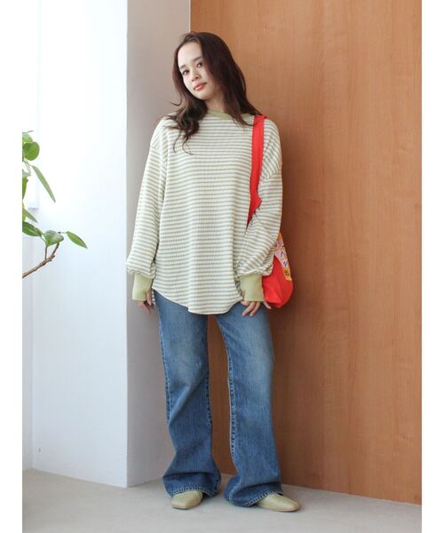 Ungrid（アングリッド）の「【WEB限定】スリーブボリュームワッフルロングスリーブTee（Tシャツ/カットソー・レディース・ピンク/ネイビー/グリーン系その他/イエロー/ブラック/アイボリー・FREE）」の14枚目の写真