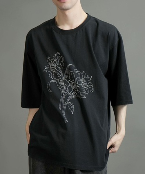 NOIZY(ノイジー)の「Pigment hard wash T-shirt(Tシャツ/カットソー・メンズ・グレー/ブラック系その他/ブラック/グレー系その他・LARGE/MEDIUM)」の3枚目の写真